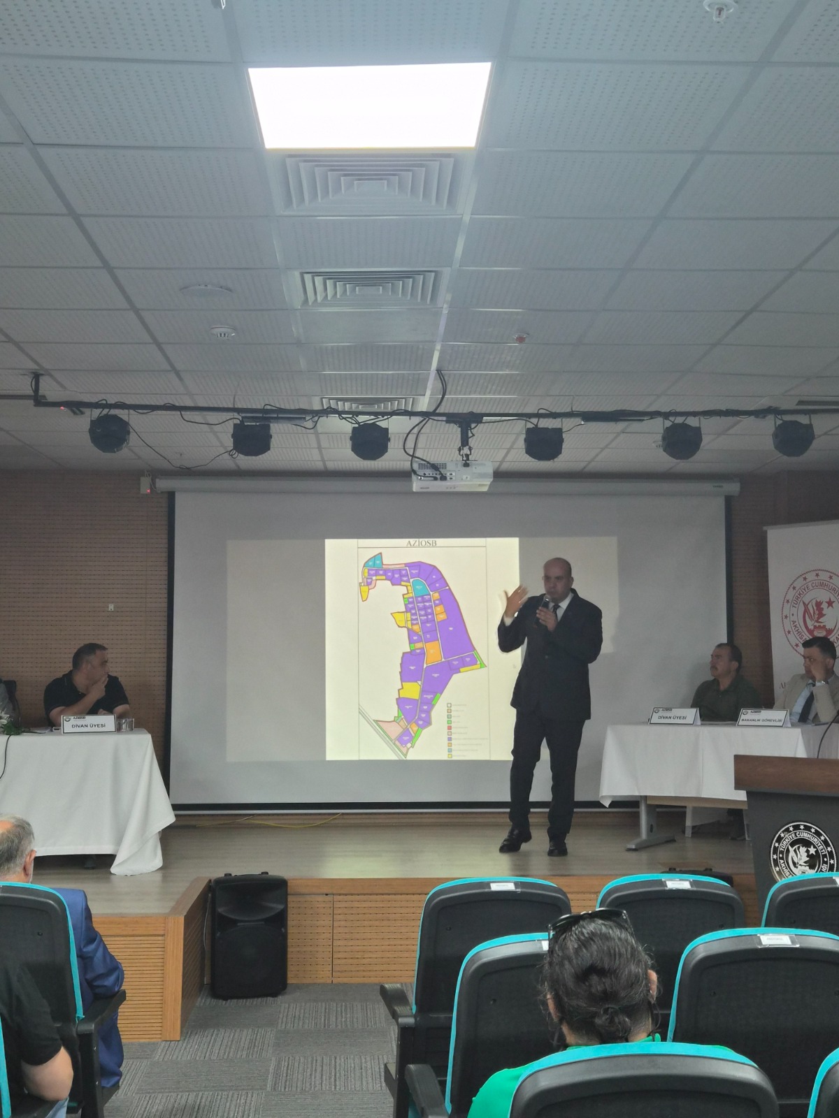 Manisa Valimiz Sayın Vahdettin &Ouml;zkan'dan Akhisar Zeytin İhtisas OSB'ye Ziyaret